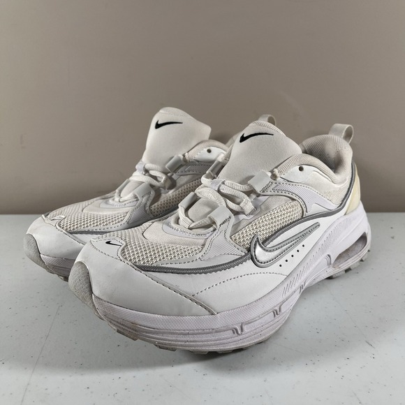 Nike Shoes - Nike Air Max Bliss White Summit Womens Athletic Sneaker Size 9